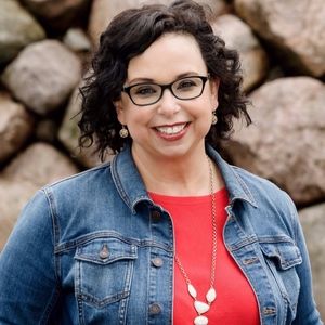 Meet your Posher, Nikki